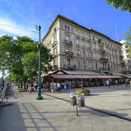 Danube-view Apartment Budapest
